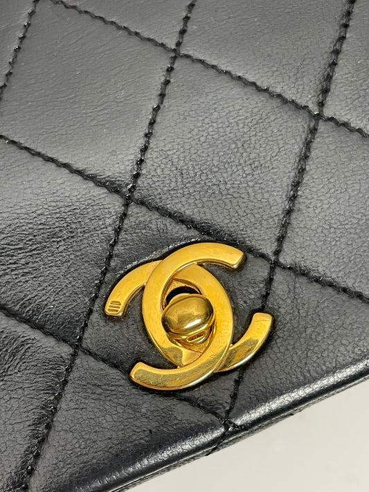 CHANEL mini full flap Vintage