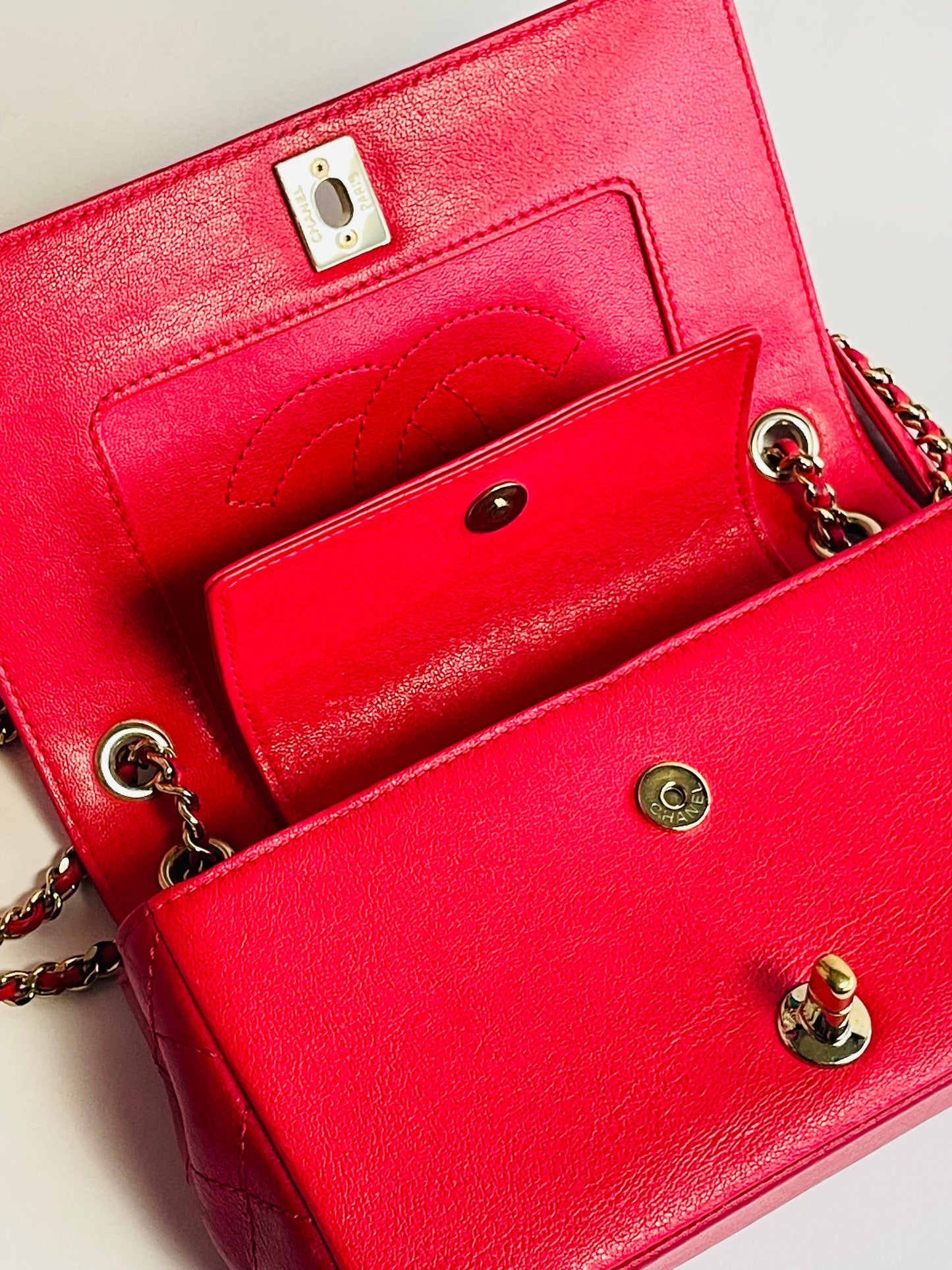 CHANEL sheep’s leather red crossbody bag