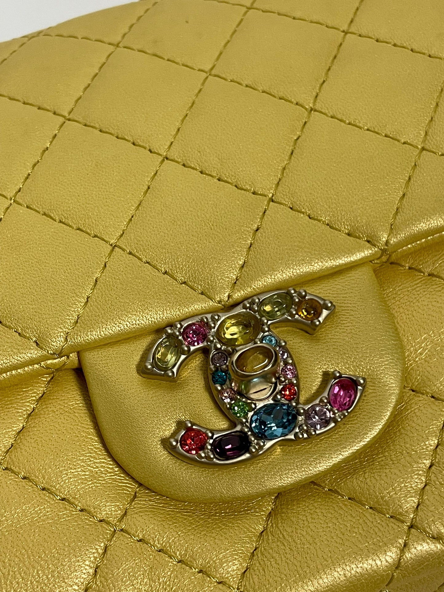 CHANEL yellow gold single flap bag