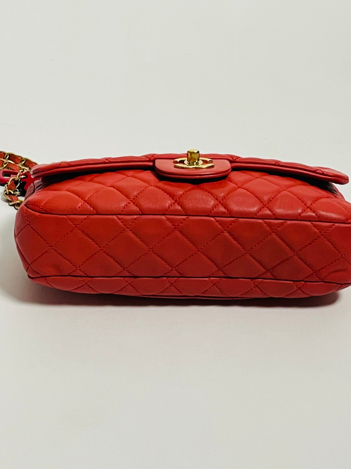 CHANEL red charm single flap bag