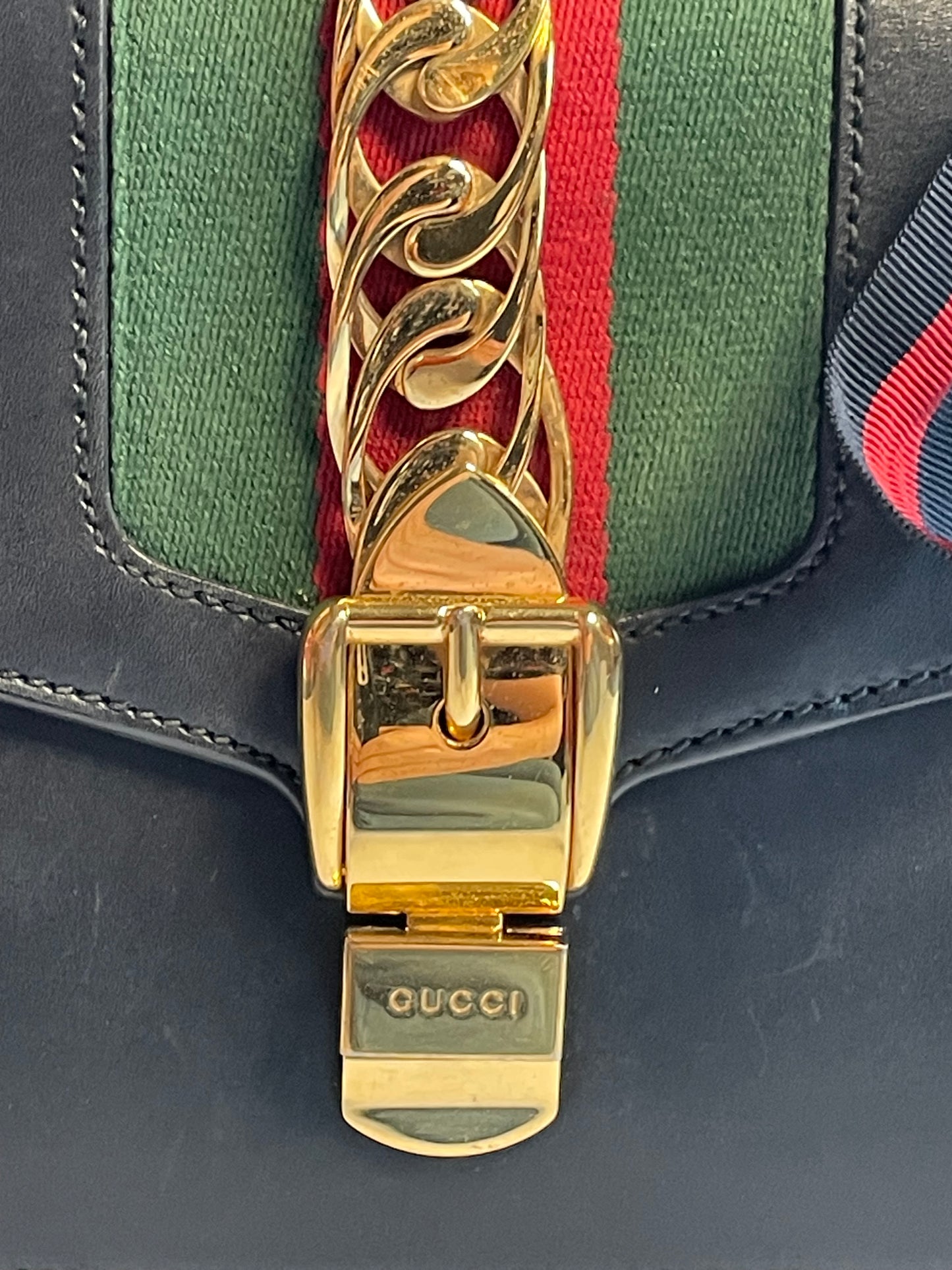 Gucci Sylvie satchel small size