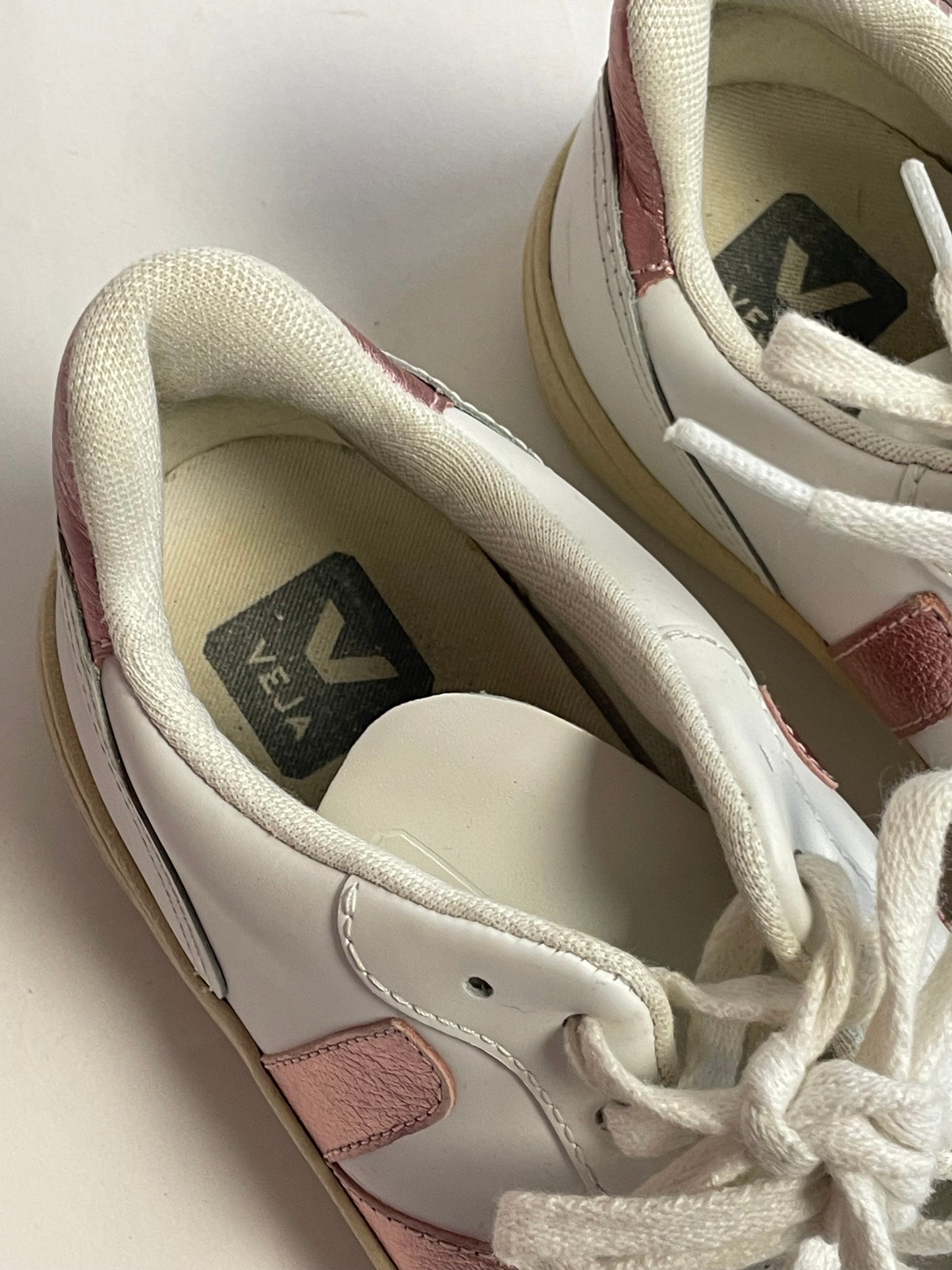 Veja sneakers