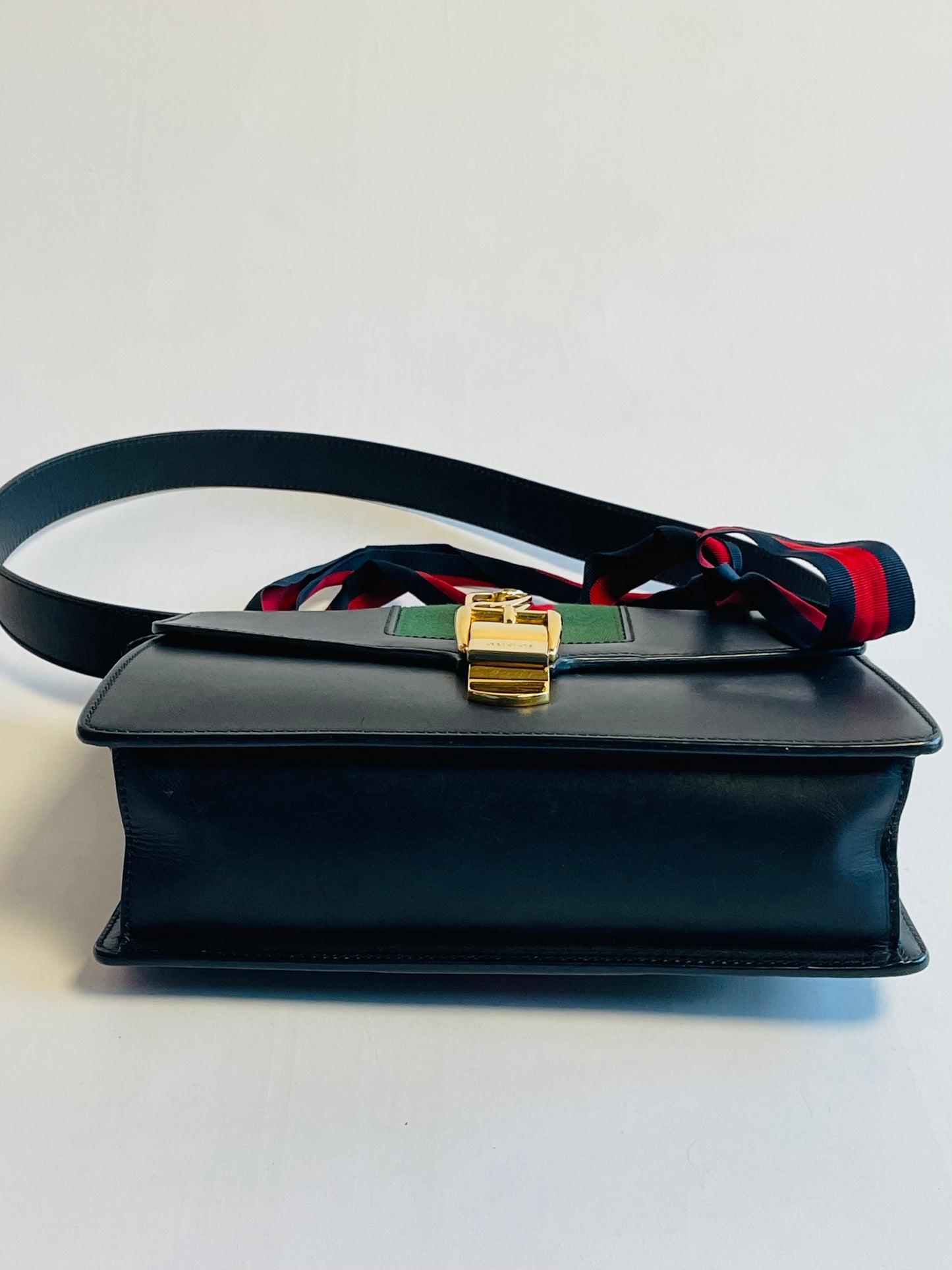 Gucci Sylvie satchel small size