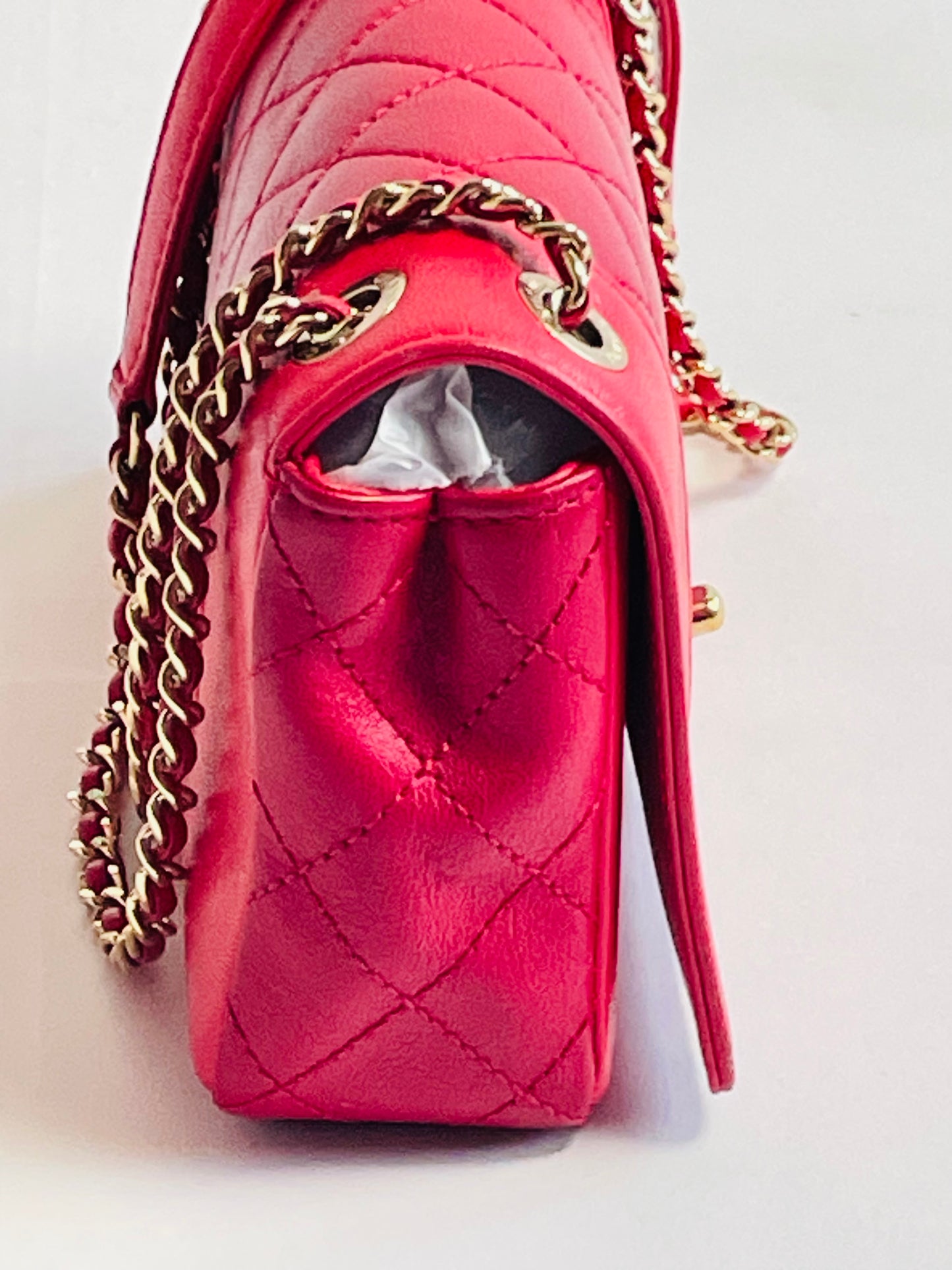 CHANEL sheep’s leather red crossbody bag