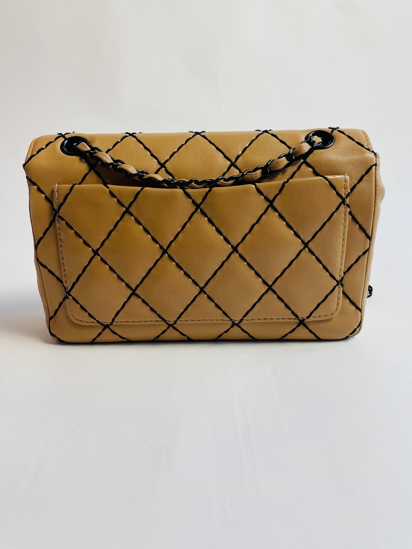 CHANEL wild stitch single flap medium