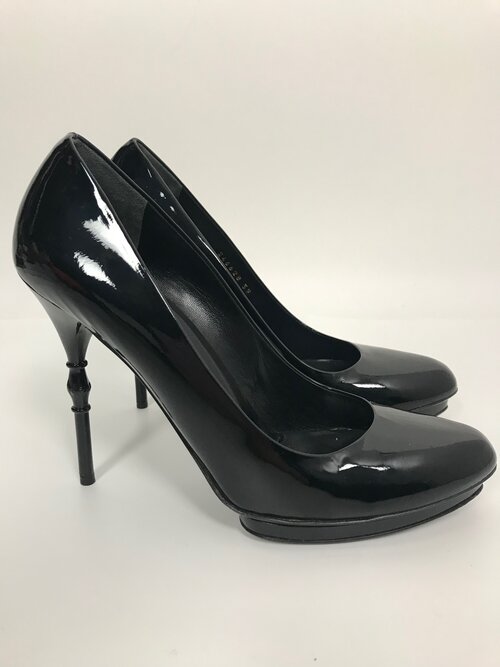 Gucci patent pumps